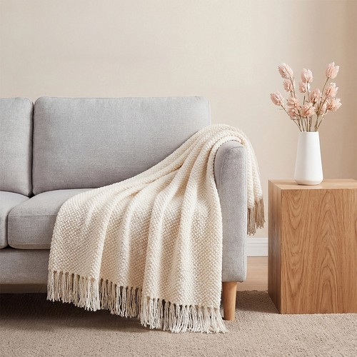 Knitted tassel throw - knitted,