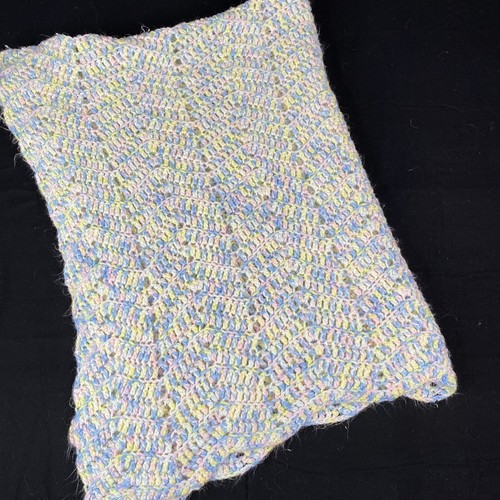 Vtg hand crocheted afghan - vtg,