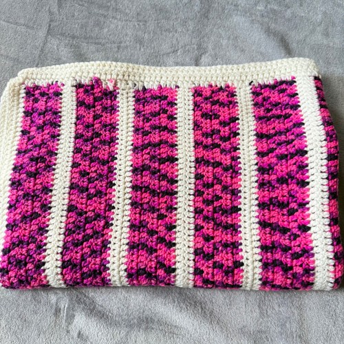 Vtg handmade crochet pink - handmade,