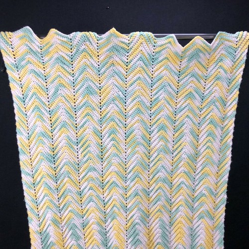Vintage afghan throw lap - vintage, chair